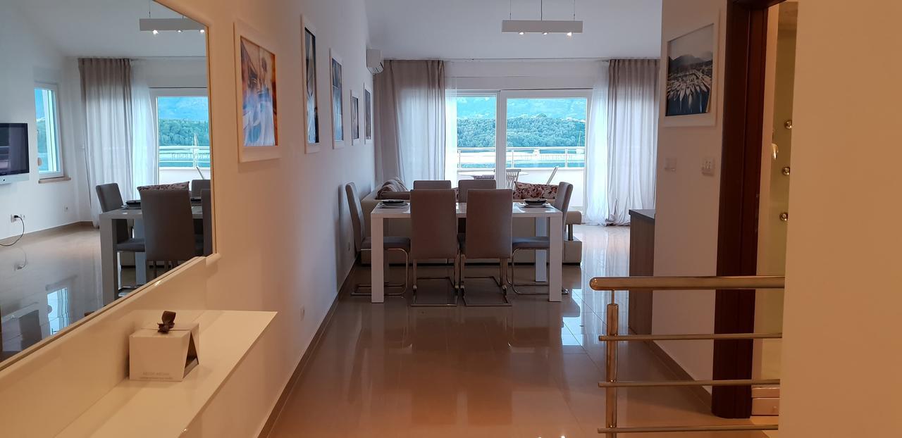 Riverside Villa Tivat Bagian luar foto